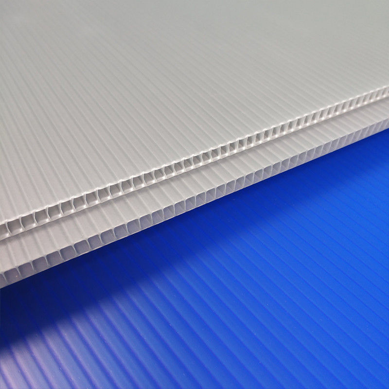 Multi Colour Fluted PP Corrugated Plastic Sheet Thickness 0.118''